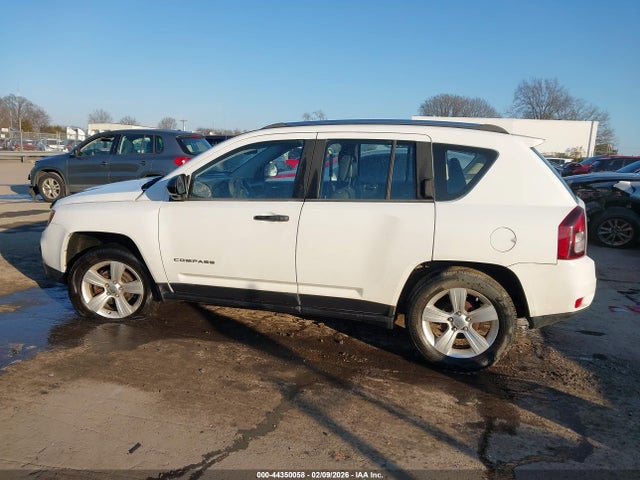Aukcja sprzedaży 2014 Jeep Compass Sport/north, vin: 1C4NJCAB2ED531575, numer aukcji: 44350058