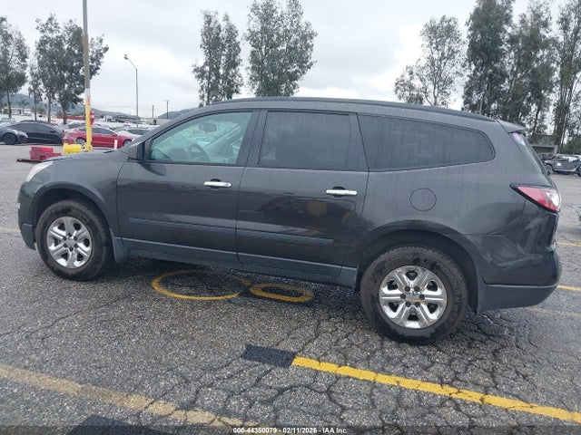 1GNKRFED5HJ190260 Chevrolet Traverse Ls