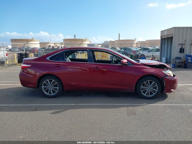 2017 Toyota Camry Se მანქანა იყიდება აუქციონზე, vin: 4T1BF1FK5HU700327, აუქციონის ნომერი: 44350086