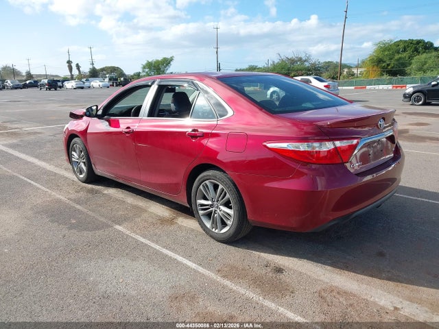 2017 Toyota Camry Se მანქანა იყიდება აუქციონზე, vin: 4T1BF1FK5HU700327, აუქციონის ნომერი: 44350086