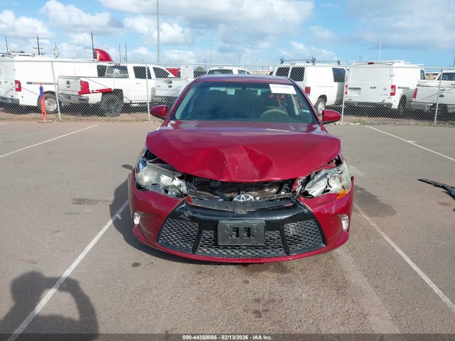 2017 Toyota Camry Se მანქანა იყიდება აუქციონზე, vin: 4T1BF1FK5HU700327, აუქციონის ნომერი: 44350086