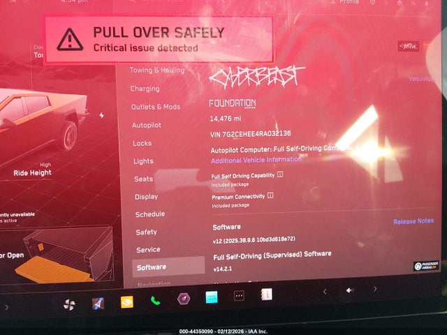 Продажа на аукционе авто 2024 Tesla Cybertruck Cyberbeast, vin: 7G2CEHEE4RA032136, номер лота: 44350090