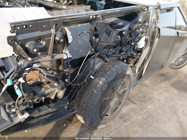 Продажа на аукционе авто 2024 Tesla Cybertruck Cyberbeast, vin: 7G2CEHEE4RA032136, номер лота: 44350090