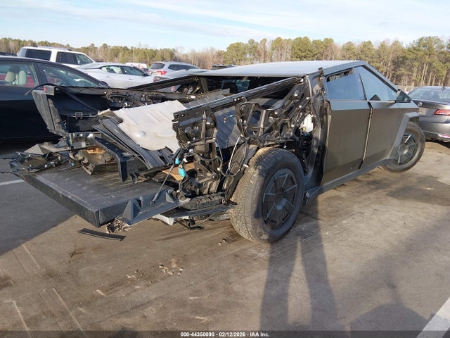Продажа на аукционе авто 2024 Tesla Cybertruck Cyberbeast, vin: 7G2CEHEE4RA032136, номер лота: 44350090
