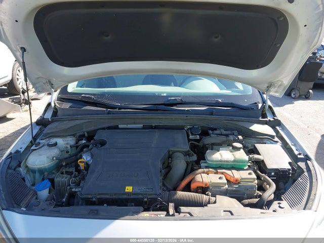 KMHC75LC2JU099177 Hyundai Ioniq Hybrid Sel