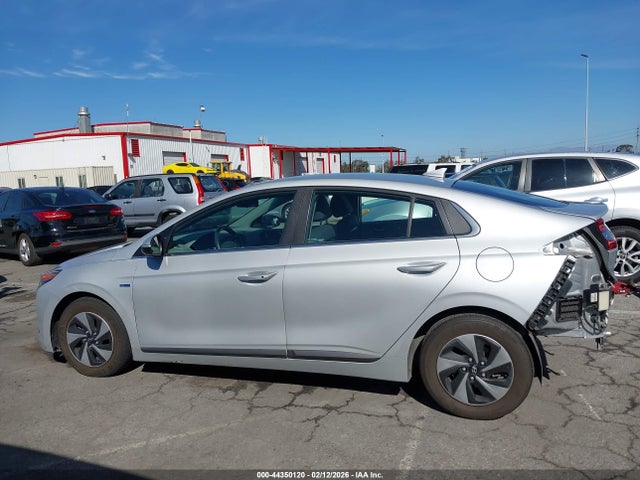 KMHC75LC2JU099177 Hyundai Ioniq Hybrid Sel