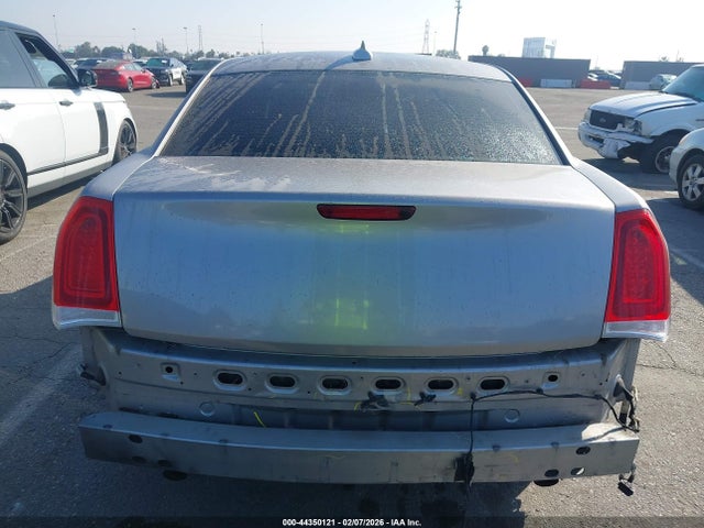 Chrysler 300 Limited 2015 2C3CCAAG3FH891660 Image 17