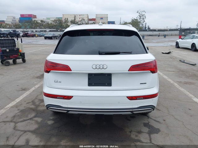 Продаж на аукціоні авто 2023 Audi Q5 Premium 40 Tfsi Quattro S Tronic, vin: WA1ABAFY0P2182051, номер лоту: 44350124