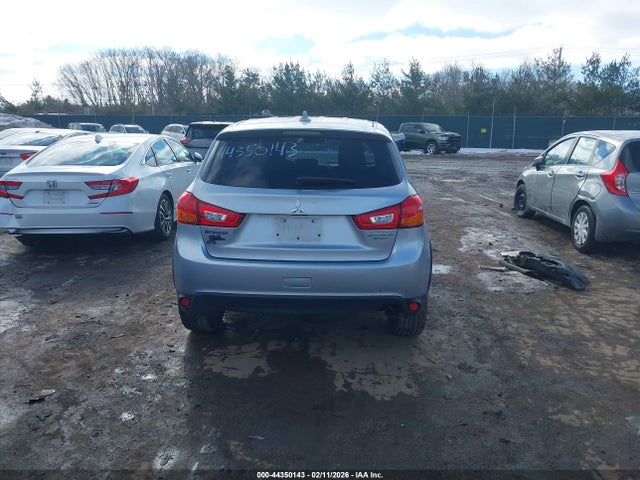 Продажа на аукционе авто 2017 Mitsubishi Outlander Sport 2.0 Le, vin: JA4AP3AUXHZ014041, номер лота: 44350143