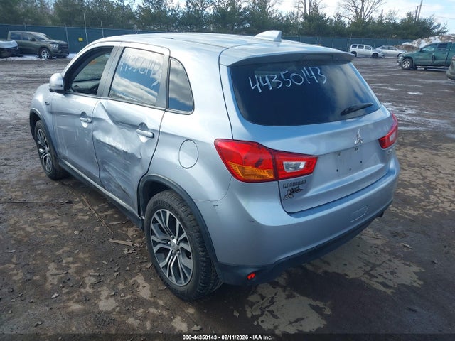 Продажа на аукционе авто 2017 Mitsubishi Outlander Sport 2.0 Le, vin: JA4AP3AUXHZ014041, номер лота: 44350143