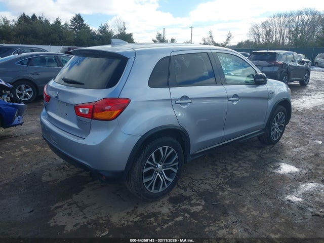 Продажа на аукционе авто 2017 Mitsubishi Outlander Sport 2.0 Le, vin: JA4AP3AUXHZ014041, номер лота: 44350143
