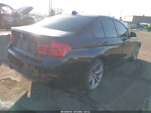 2018 BMW 330I WBA8D9C57JA614703 Photo 3