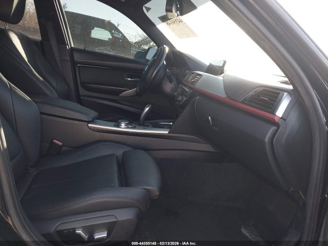 2018 BMW 330I WBA8D9C57JA614703 Photo 4