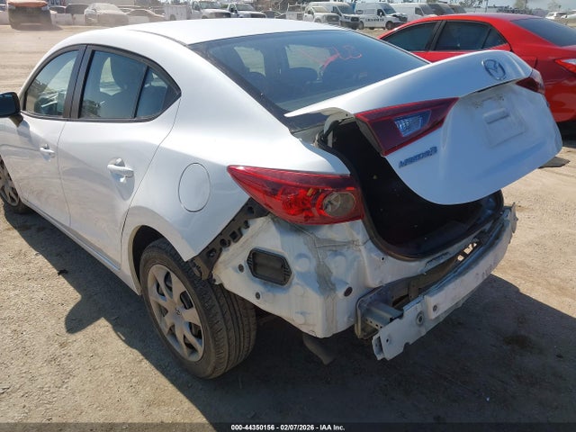 JM1BM1U71F1252482 Mazda Mazda3 I Sport