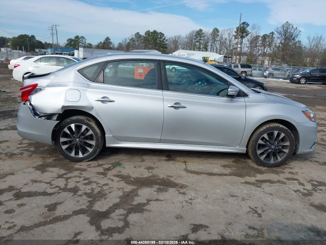 3N1AB7AP8HY302403 Nissan SENTRA SR
