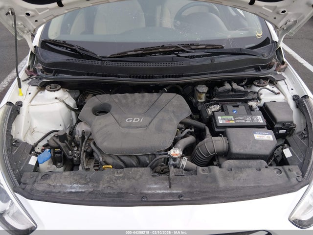 KMHCT4AE3GU160913 Hyundai ACCENT SE