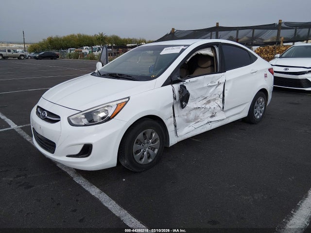 KMHCT4AE3GU160913 Hyundai ACCENT SE