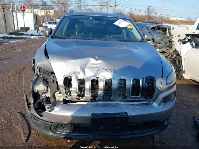 44350222 :رقم المزاد ، 1C4PJLLB6JD534849 vin ، 2018 Jeep Cherokee Latitude Plus Fwd مزاد بيع