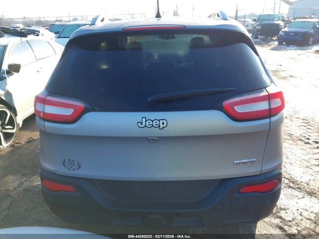 44350222 :رقم المزاد ، 1C4PJLLB6JD534849 vin ، 2018 Jeep Cherokee Latitude Plus Fwd مزاد بيع
