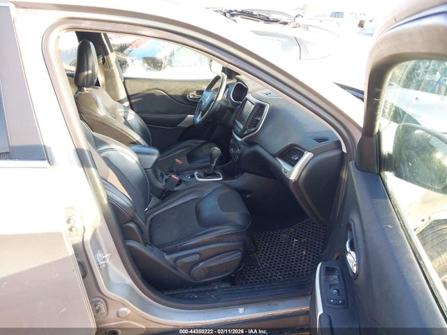 44350222 :رقم المزاد ، 1C4PJLLB6JD534849 vin ، 2018 Jeep Cherokee Latitude Plus Fwd مزاد بيع