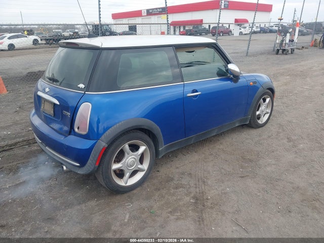 2006 MINI COOPER WMWRC33526TJ74051 Photo 3