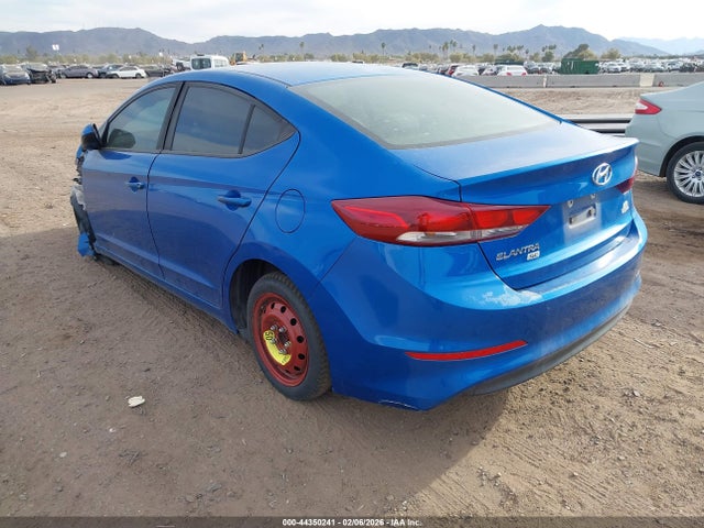 KMHD74LF9JU478122 Hyundai ELANTRA SE