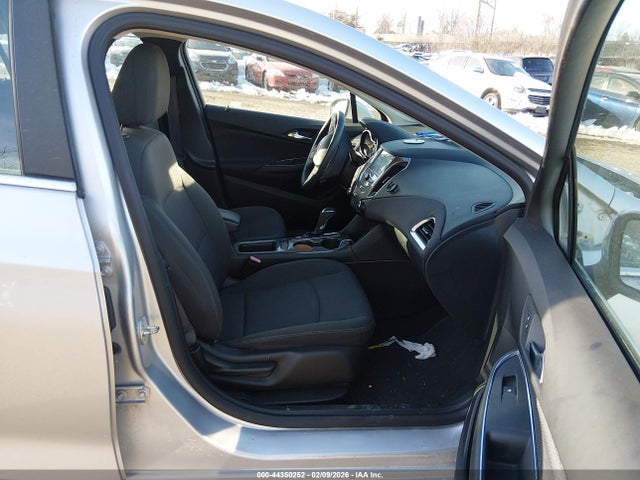 3G1BE5SM5HS567499 Chevrolet Cruze Lt Auto