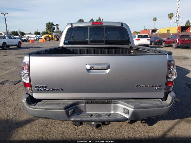 3TMJU4GN4FM191946 Toyota Tacoma Prerunner V6