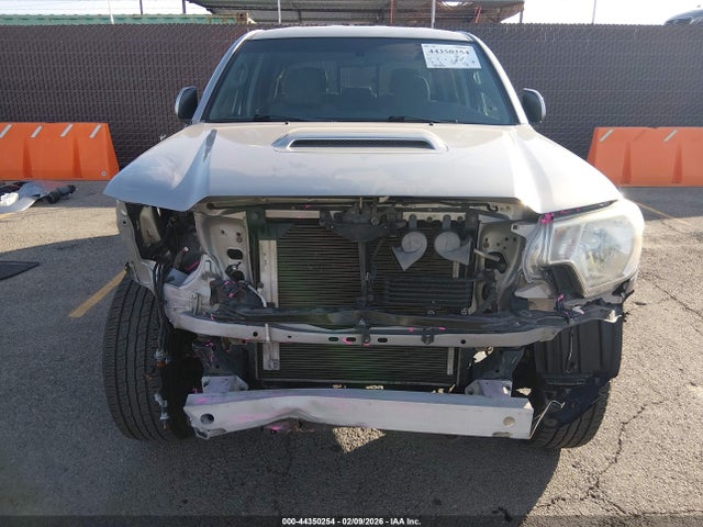 3TMJU4GN4FM191946 Toyota Tacoma Prerunner V6