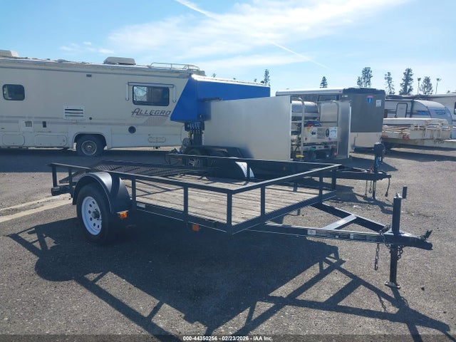 Carry-on Trailer 2018 4YMBU101XJN015716 Image 1