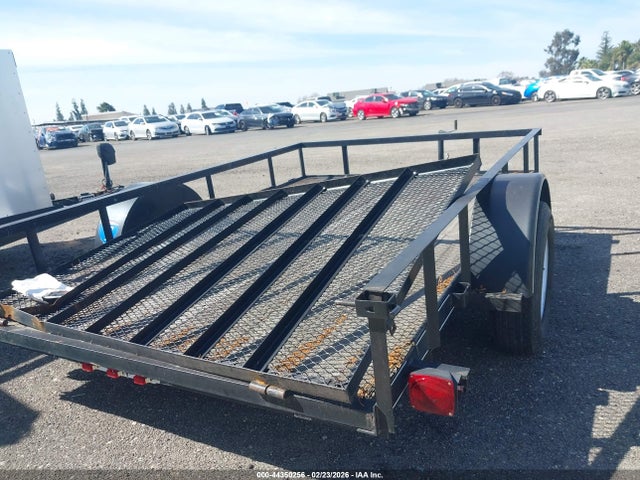 Carry-on Trailer 2018 4YMBU101XJN015716 Image 13