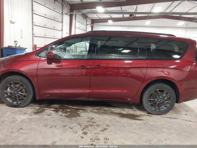 Продажа на аукционе авто 2020 Chrysler Pacifica Awd Launch Edition, vin: 2C4RC3BG6LR278812, номер лота: 44350262