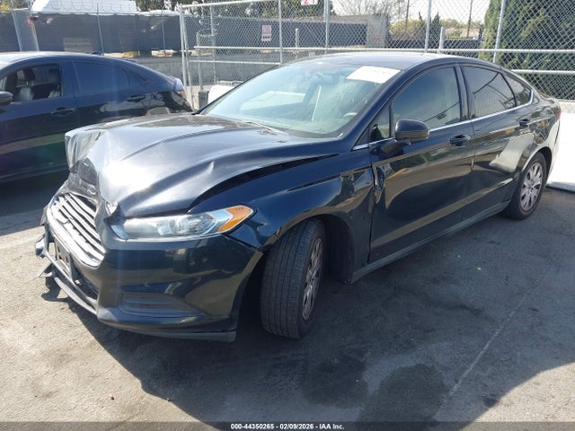Ford FUSION S 2014 3FA6P0G70ER331666 Image 2