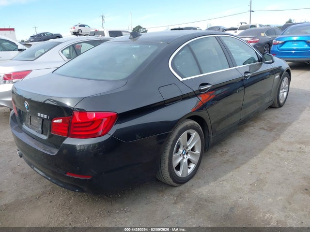 44350294 :رقم المزاد ، WBAXG5C53DDY30935 vin ، 2013 Bmw 528i مزاد بيع