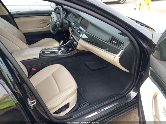 44350294 :رقم المزاد ، WBAXG5C53DDY30935 vin ، 2013 Bmw 528i مزاد بيع