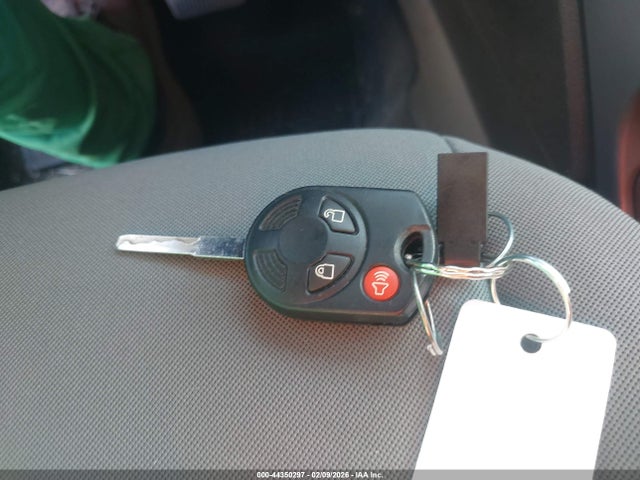 1FMCU9G95FUB70670 Ford ESCAPE SE
