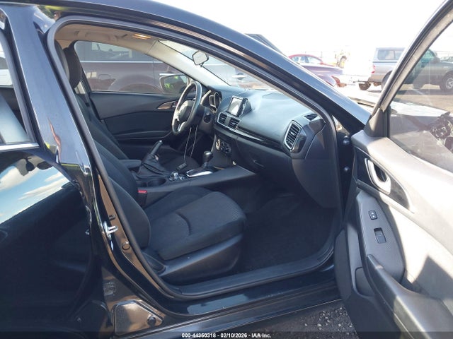 JM1BM1V79G1298822 Mazda Mazda3 I Touring