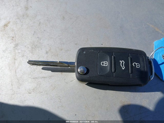 Aukcja sprzedaży 2014 Volkswagen Eos Komfort, vin: WVWBW8AH3EV004452, numer aukcji: 44350320