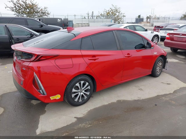 2022 TOYOTA PRIUS PRIME JTDKAMFP6N3198302 Photo 3