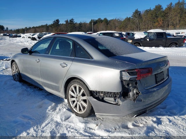 2016 AUDI A6 WAUGFAFC6GN008439 Photo 2