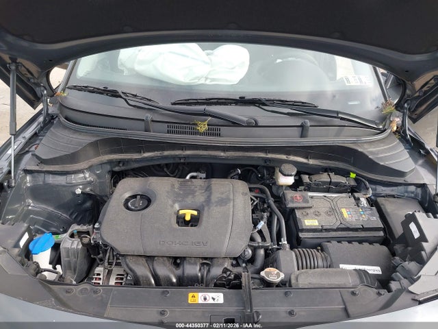 KNDJ23AU8S7255085 KIA SOUL LX