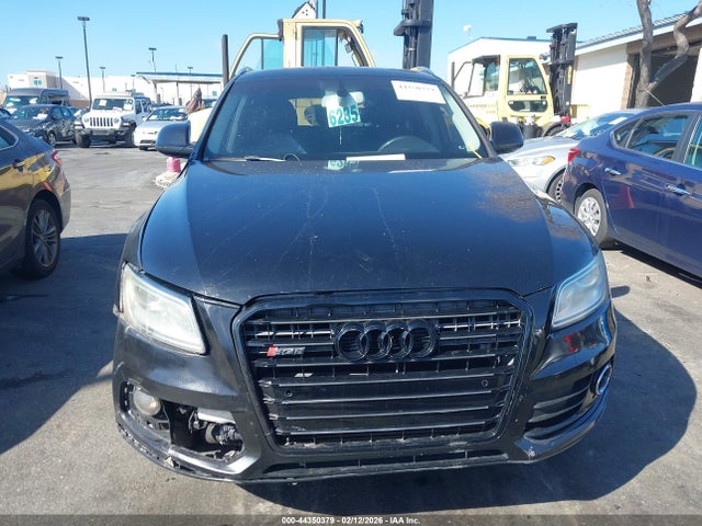 WA1LFAFP2EA075395 Audi Q5 2.0t Premium