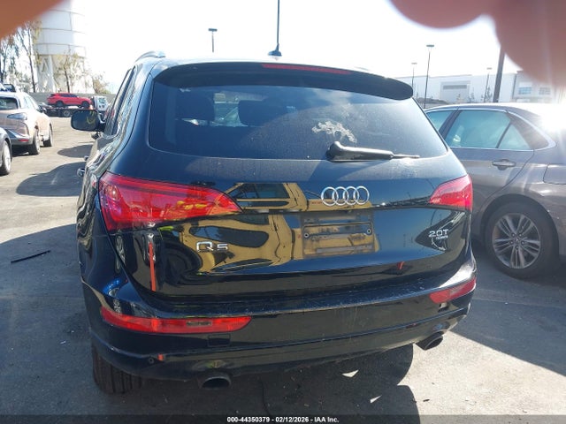 WA1LFAFP2EA075395 Audi Q5 2.0t Premium