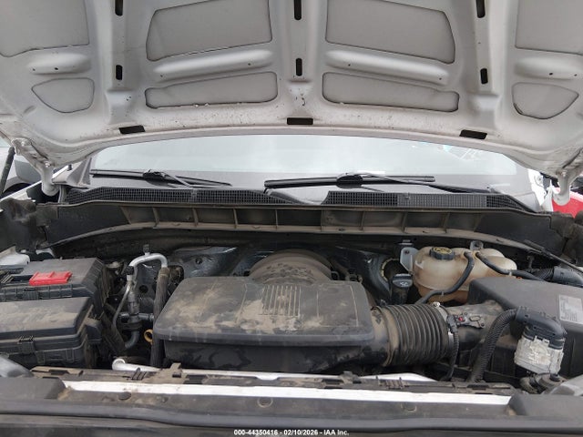 3GCUYBEF9KG700925 Chevrolet Silverado 1500 Custom