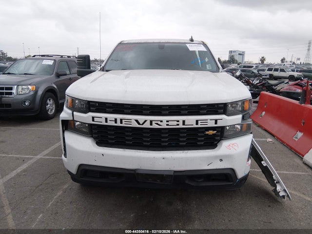 3GCUYBEF9KG700925 Chevrolet Silverado 1500 Custom