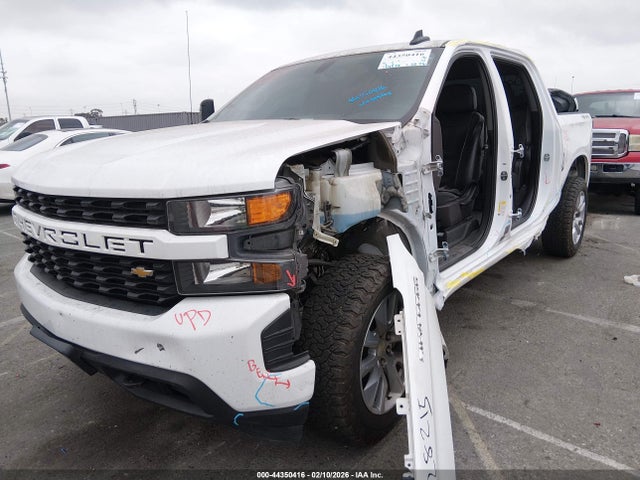 3GCUYBEF9KG700925 Chevrolet Silverado 1500 Custom
