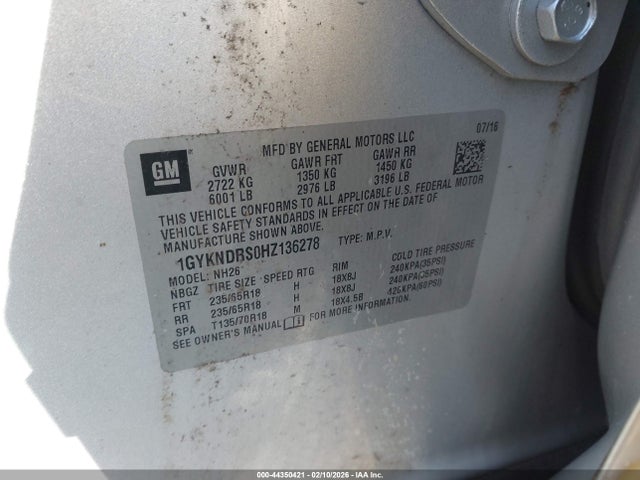 2017 CADILLAC XT5 1GYKNDRS0HZ136278 Photo 8