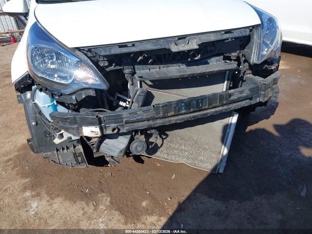Продажа на аукционе авто 2017 Kia Rio Lx, vin: KNADM4A38H6106482, номер лота: 44350423