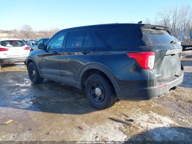 2021 FORD POLICE INTERCEPTOR UTILITY 1FM5K8ABXMGB53153 Photo 2