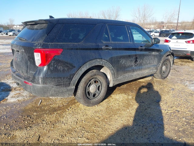 2021 FORD POLICE INTERCEPTOR UTILITY 1FM5K8ABXMGB53153 Photo 3